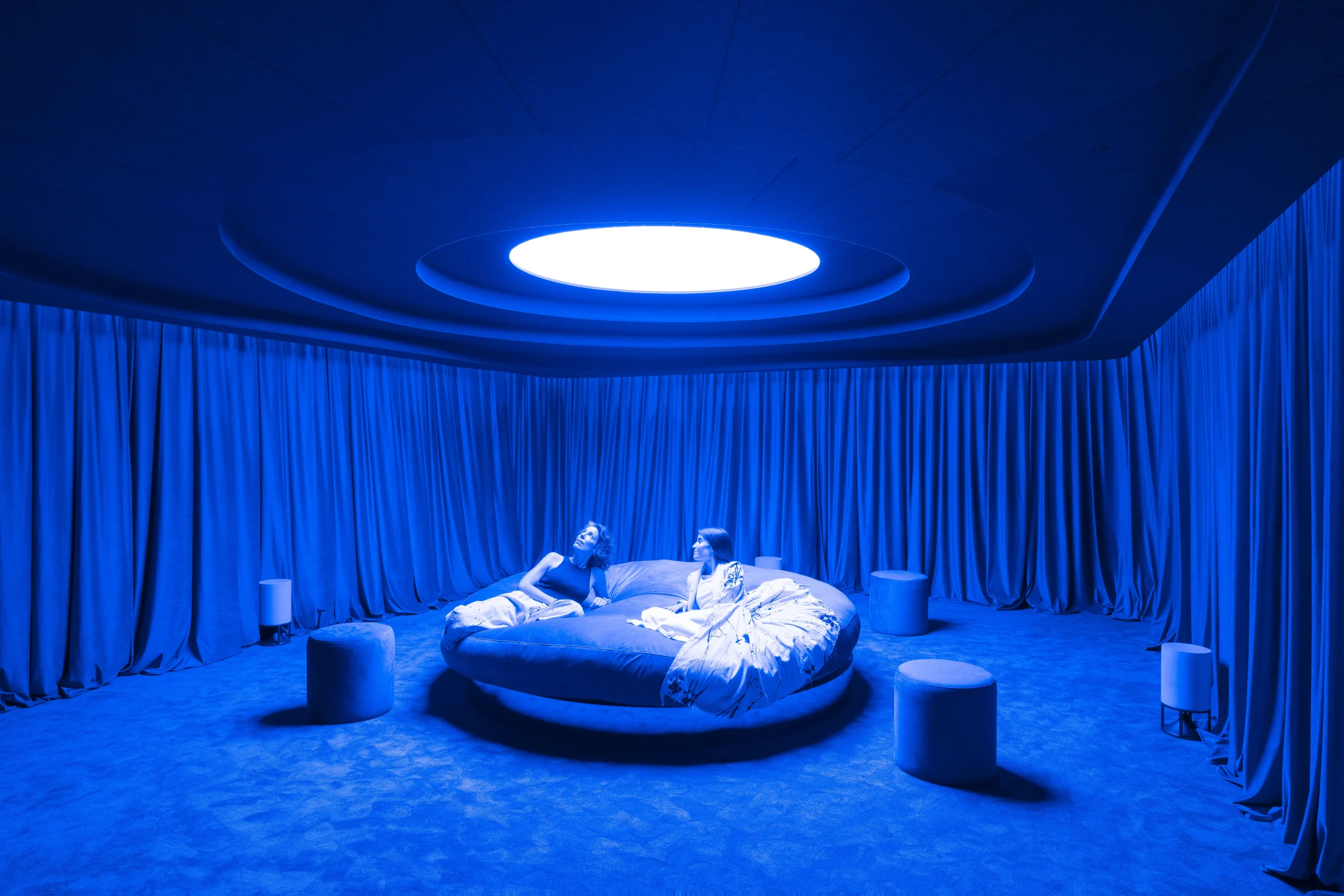 Eclectica Barcelona – Club Room L35 x Queralt Lahoz